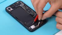 iPhone 16e